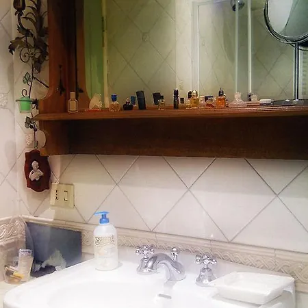 Elisahouse Quarto em Acomodações Particulares